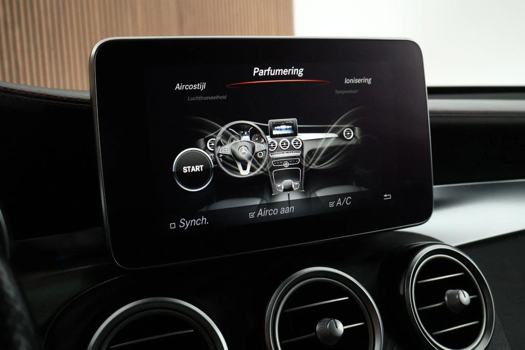 Mercedes-Benz GLC – foto 30