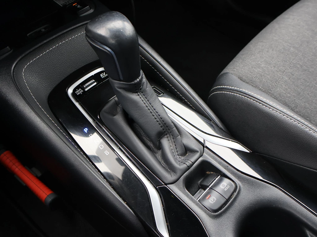 Toyota Corolla Touring Sports – foto 42