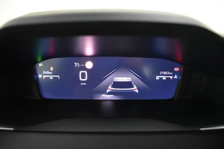 Peugeot 2008 – thumbnail 18