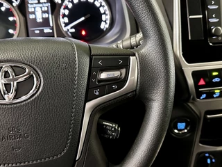 Toyota Land Cruiser – thumbnail 11