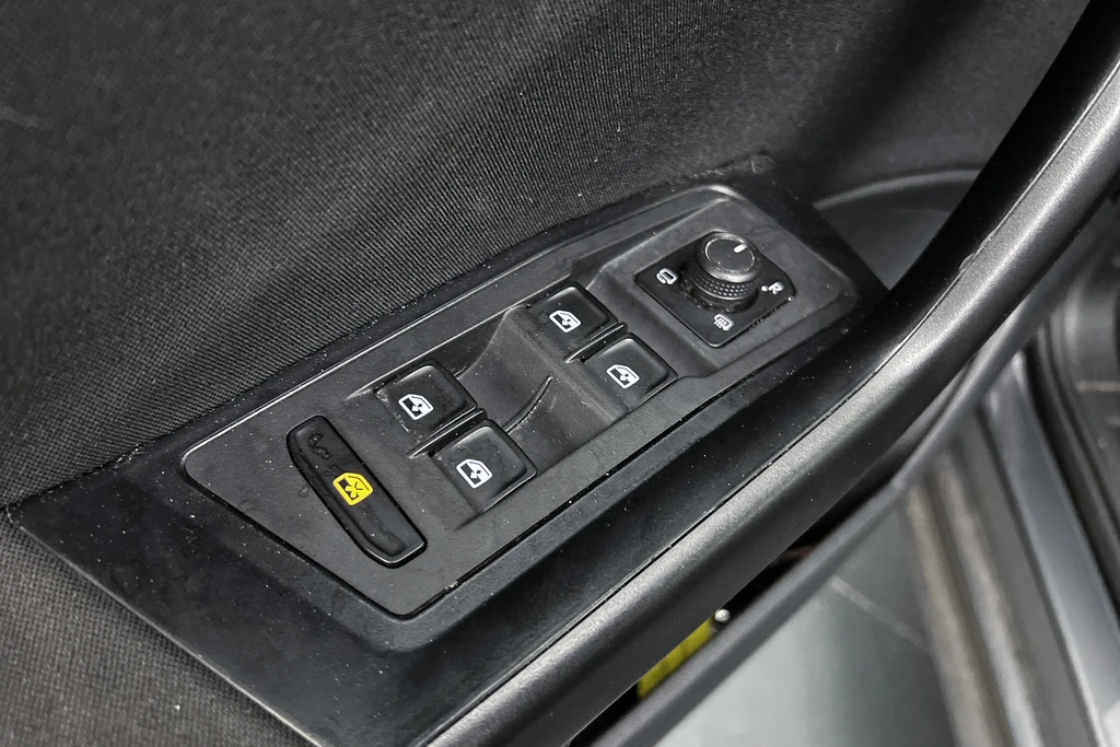 Volkswagen T-Roc – foto 25