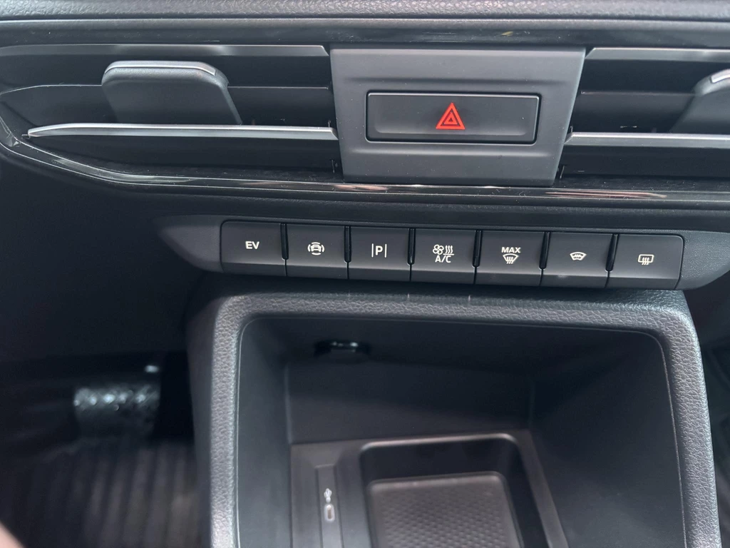 Ford Tourneo Connect – foto 15