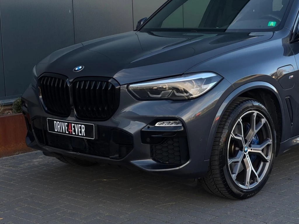 BMW X5 – foto 2