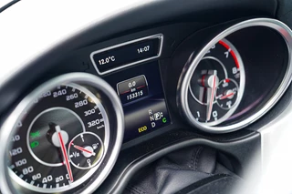 Mercedes-Benz GL – thumbnail 33