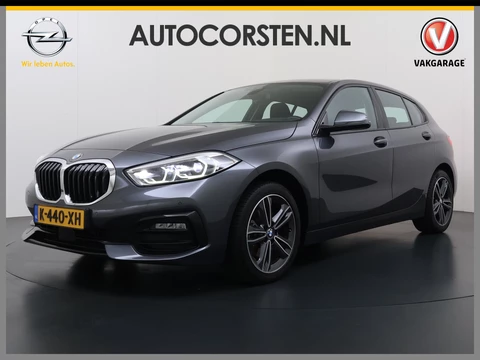 BMW 1 Serie 118i Autom. Sport-Line Navi Ecc Live cockpit pro Sportstoelen Apple Carplay Android Auto Cruise Control Pdc Business Ed. Plus DAB Lmv 17" Adap.Led Regen-Lichtsensor Isofix 1e Eigenaar Origineel Nederlandse Auto Dealeronderhouden