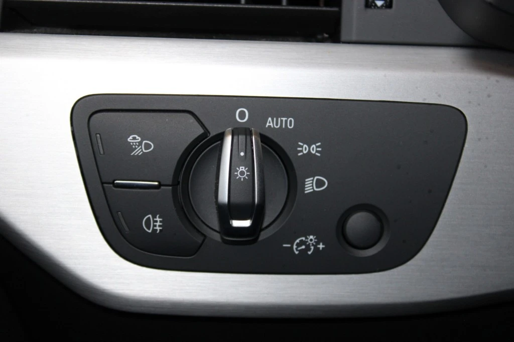 Audi A4 – foto 32