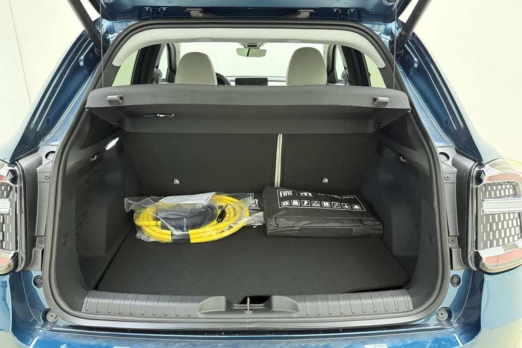 Fiat 600e – foto 12