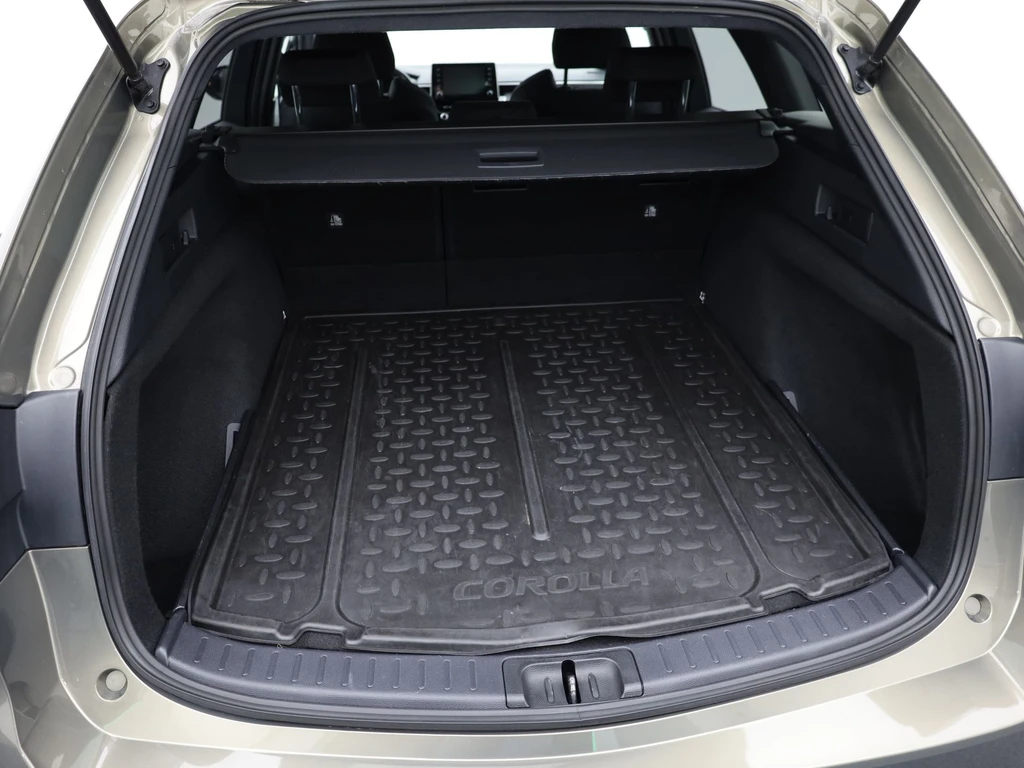 Toyota Corolla Touring Sports – foto 30
