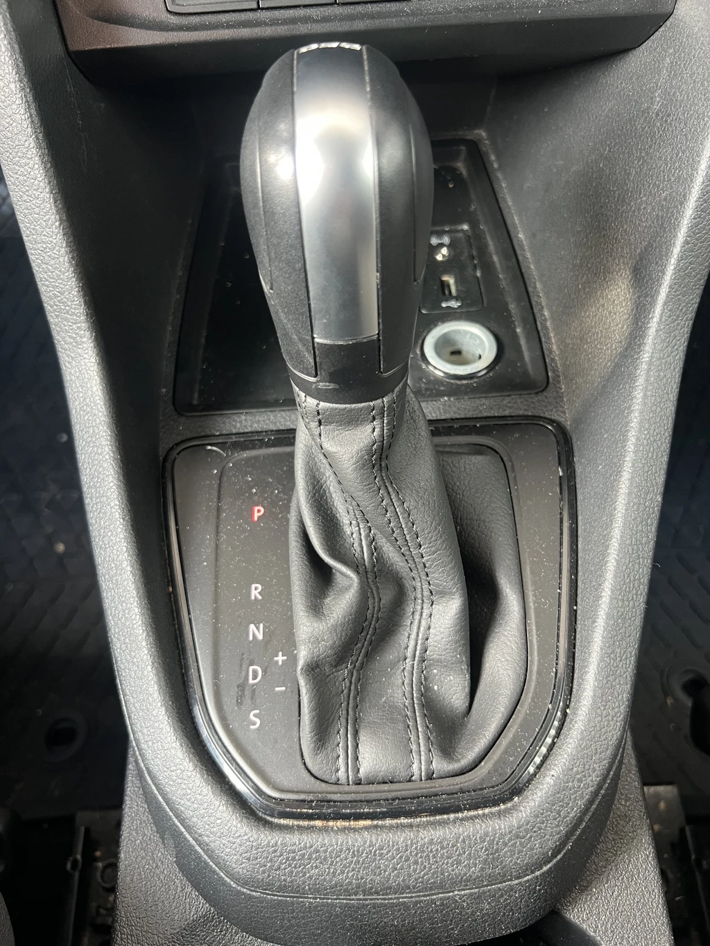 Volkswagen Caddy – foto 11