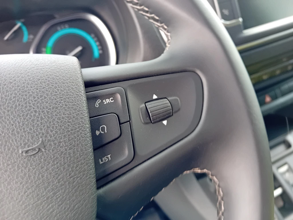 Opel Vivaro-e – foto 18