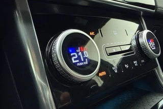 Jaguar XE – thumbnail 33