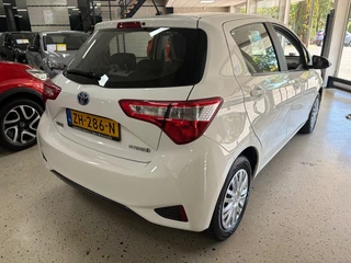 Toyota Yaris – thumbnail 5