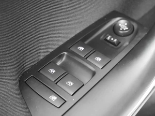 Opel Astra – thumbnail 15