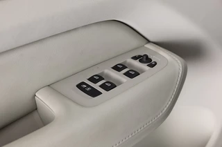 Volvo XC60 – thumbnail 16