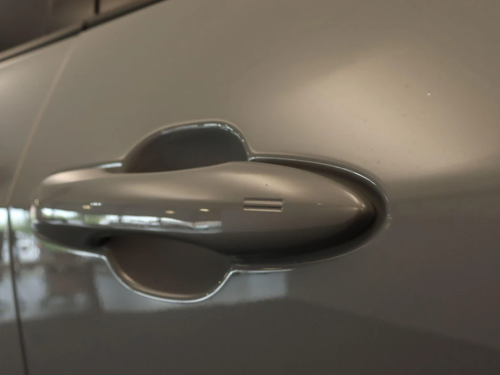 Toyota C-HR+ – foto 18