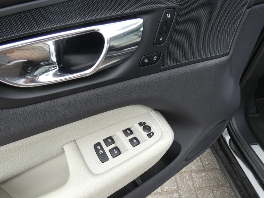 Volvo XC60 – foto 19