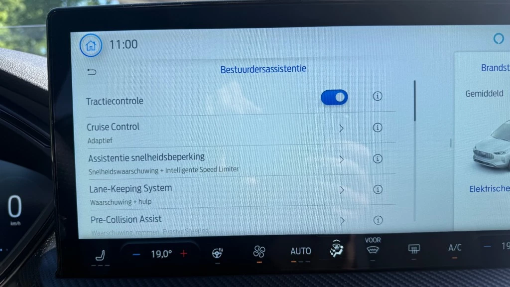 Ford Kuga – foto 19
