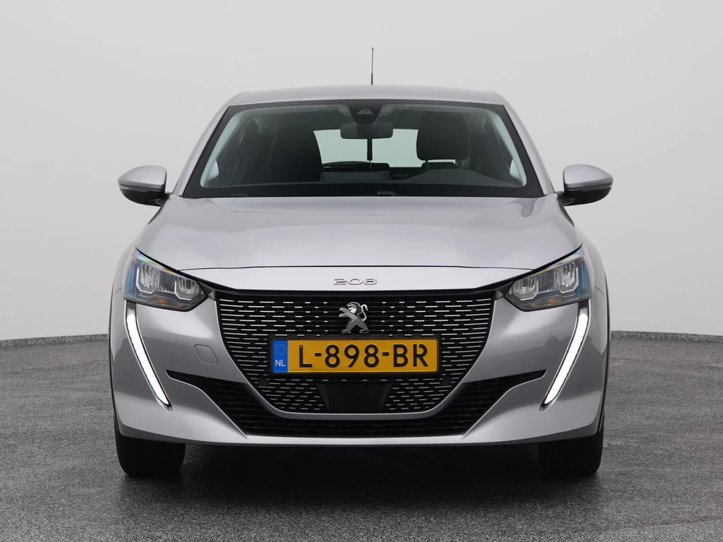 Peugeot e-208 – foto 16