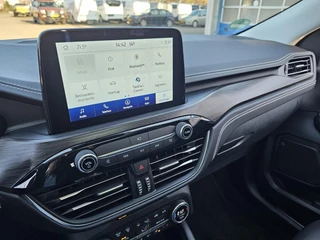Ford Kuga – thumbnail 22