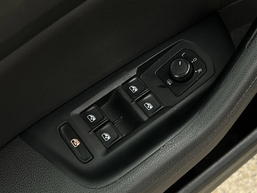 Volkswagen Passat – foto 32