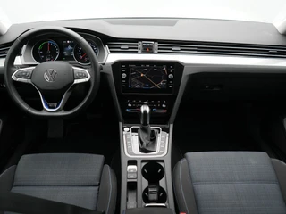 Volkswagen Passat – thumbnail 22