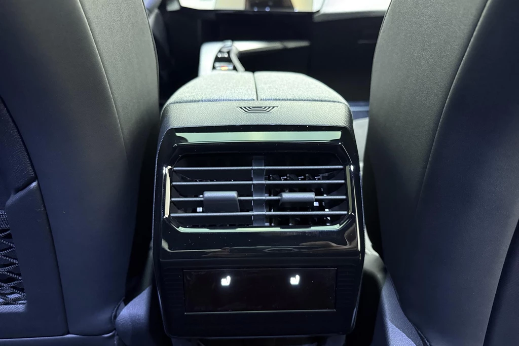 Peugeot e-3008 – foto 23