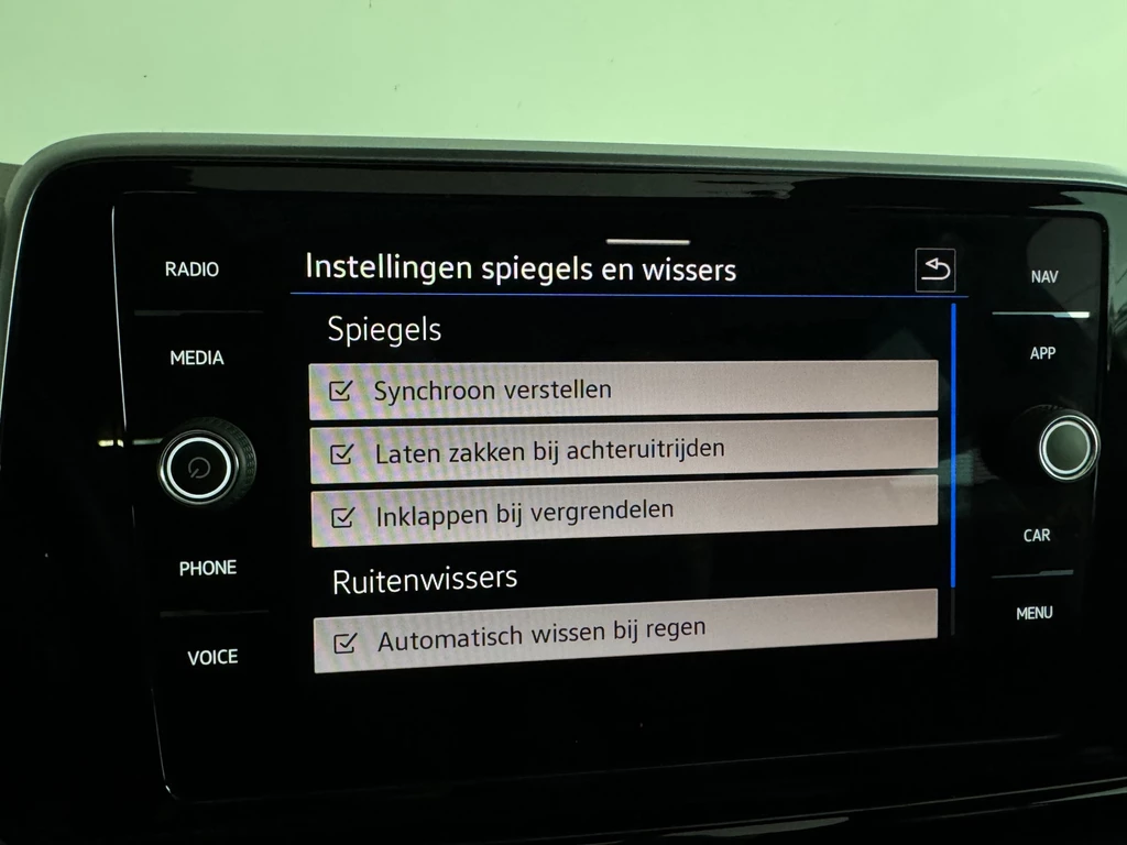 Volkswagen T-Roc – foto 27