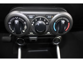 Suzuki Ignis – thumbnail 11