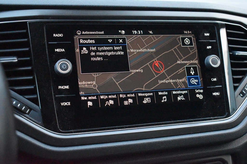 Volkswagen T-Roc – foto 27