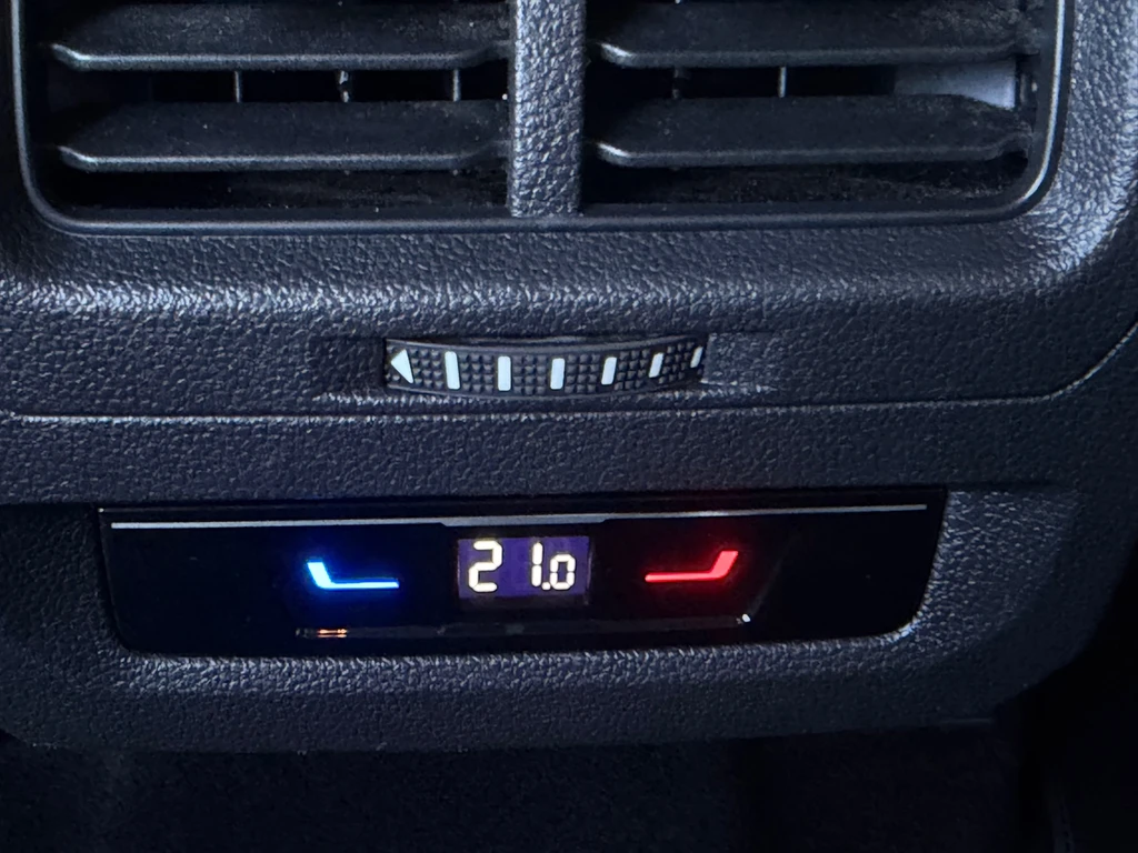 Volkswagen Touran – foto 26