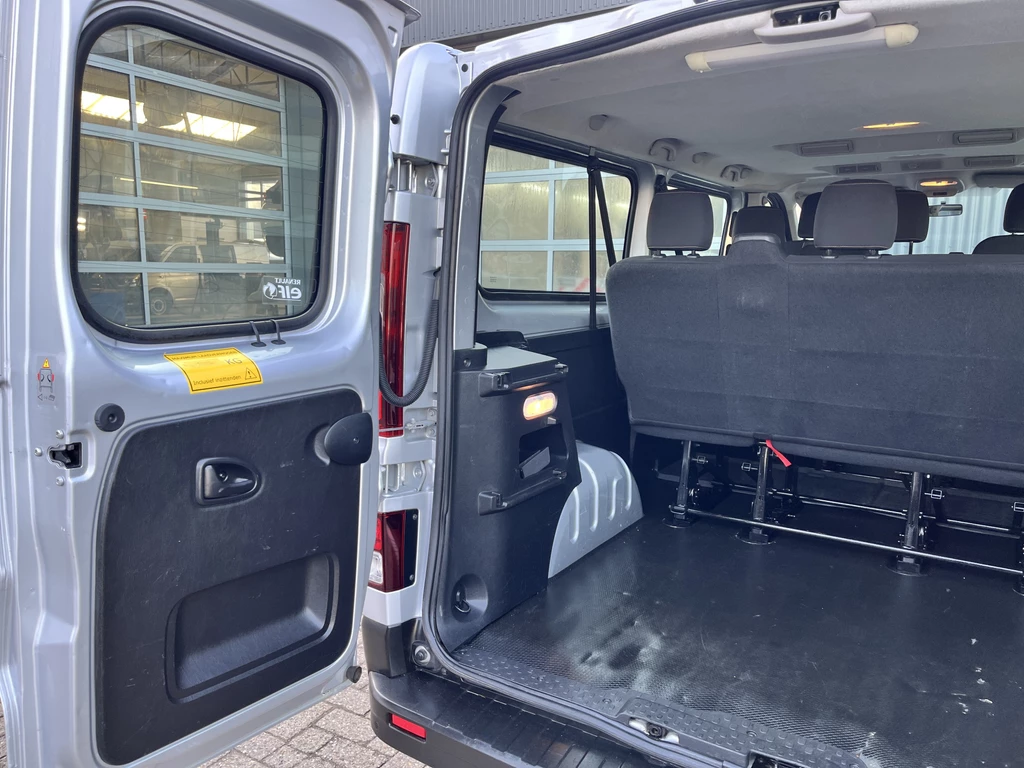 Renault Trafic – foto 21