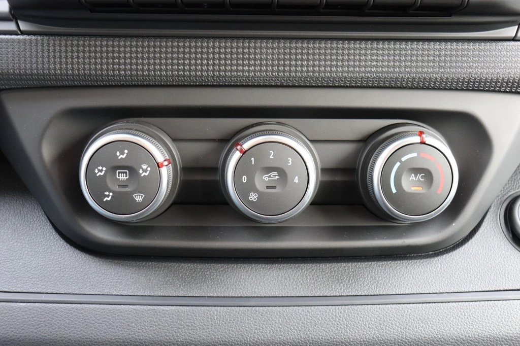 Renault Trafic – foto 26