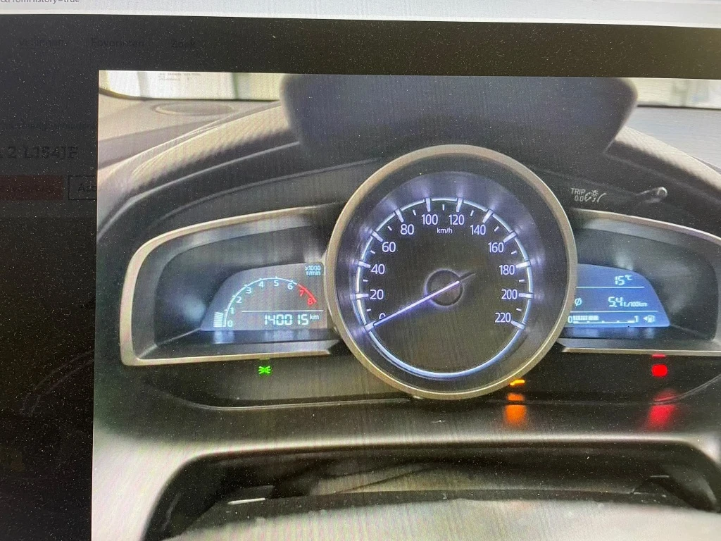 Mazda 2 – foto 9