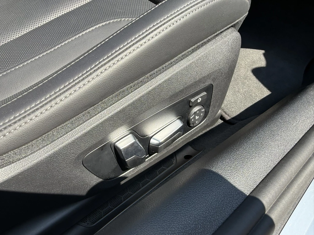 BMW 8 Serie – foto 54