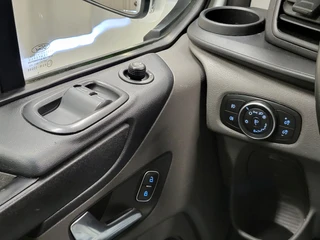 Ford Transit Custom – thumbnail 16