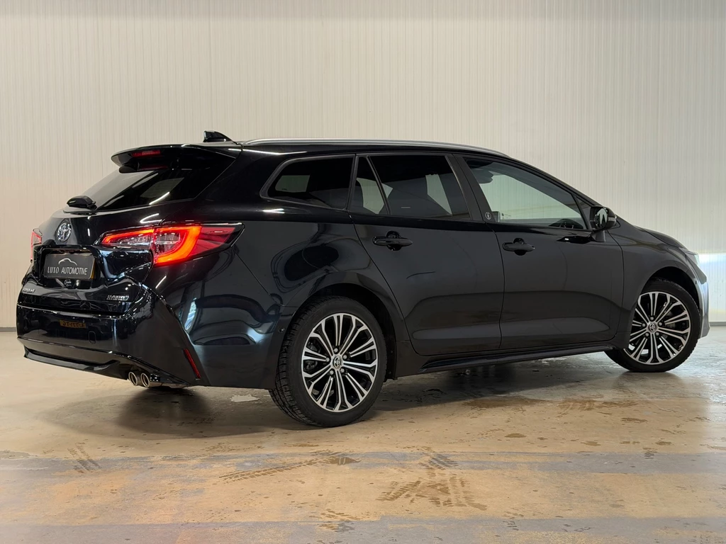 Toyota Corolla Touring Sports – foto 4
