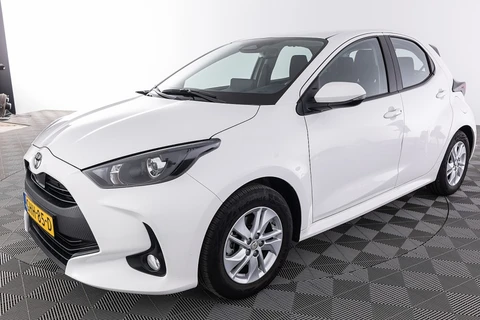 Toyota Yaris 1.5 Hybrid 115 Active | CARPLAY | CAMERA | VELGEN | Automaat ✅ 1e Eigenaar
