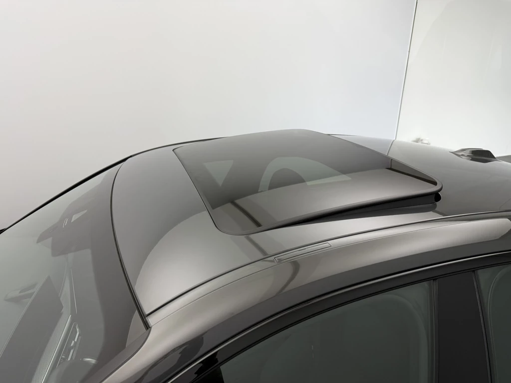 BMW i4 – foto 11
