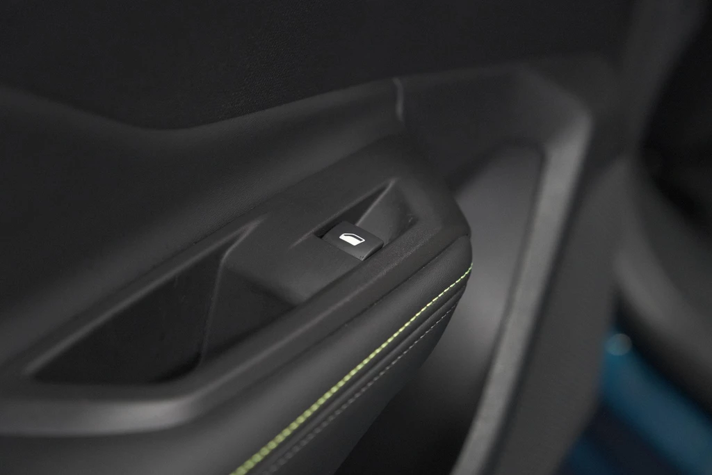 Peugeot 408 – foto 46