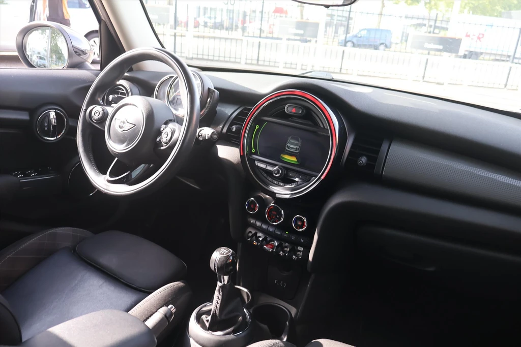 MINI Cooper – foto 12