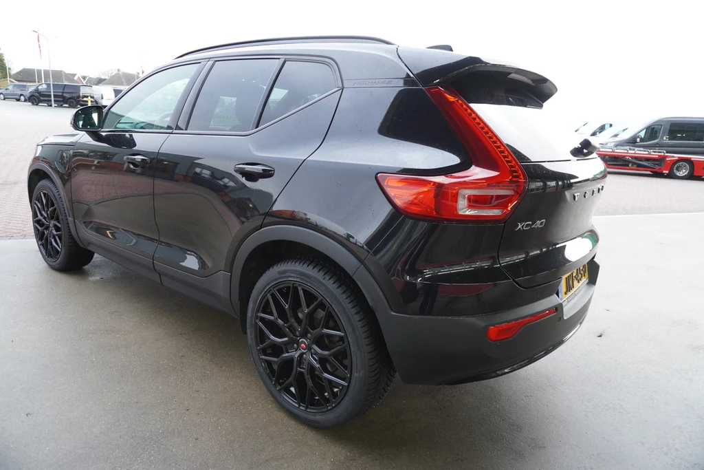 Volvo XC40 – foto 3