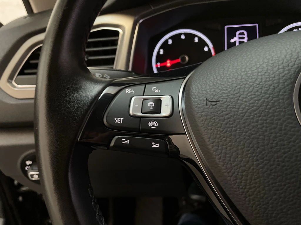 Volkswagen T-Roc – foto 14