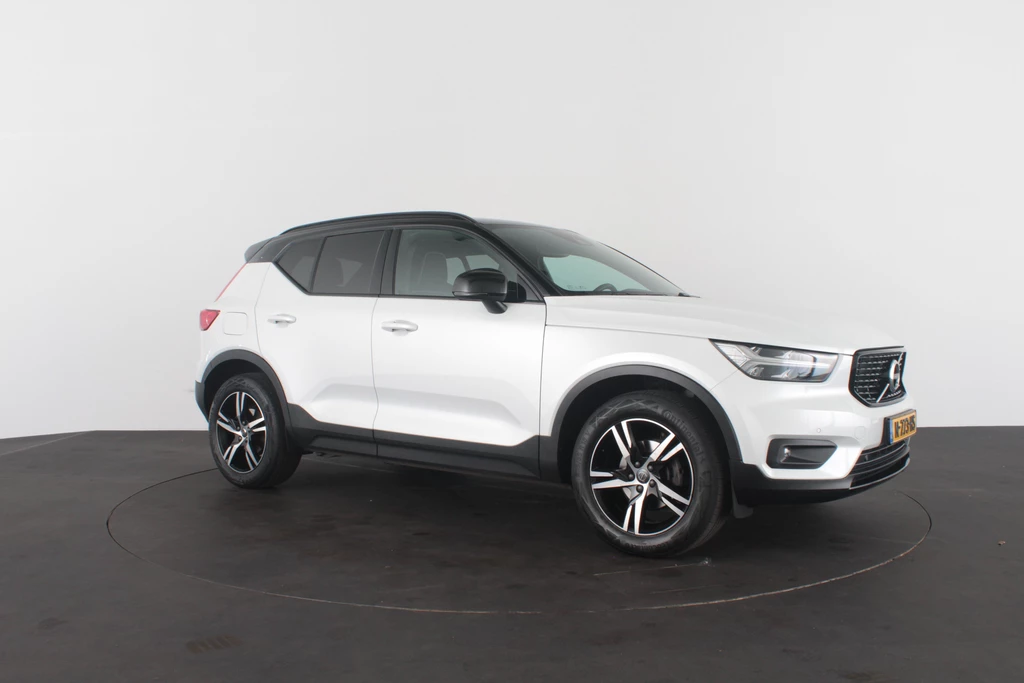 Volvo XC40 – foto 12