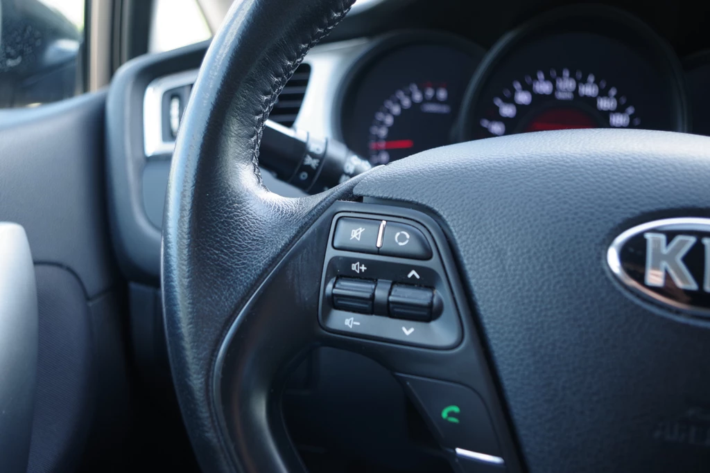 Kia cee'd – foto 28
