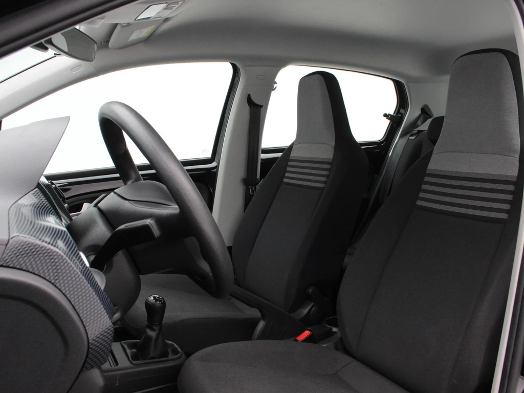 Volkswagen up! – foto 17