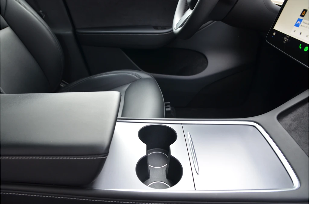 Tesla Model Y – foto 9