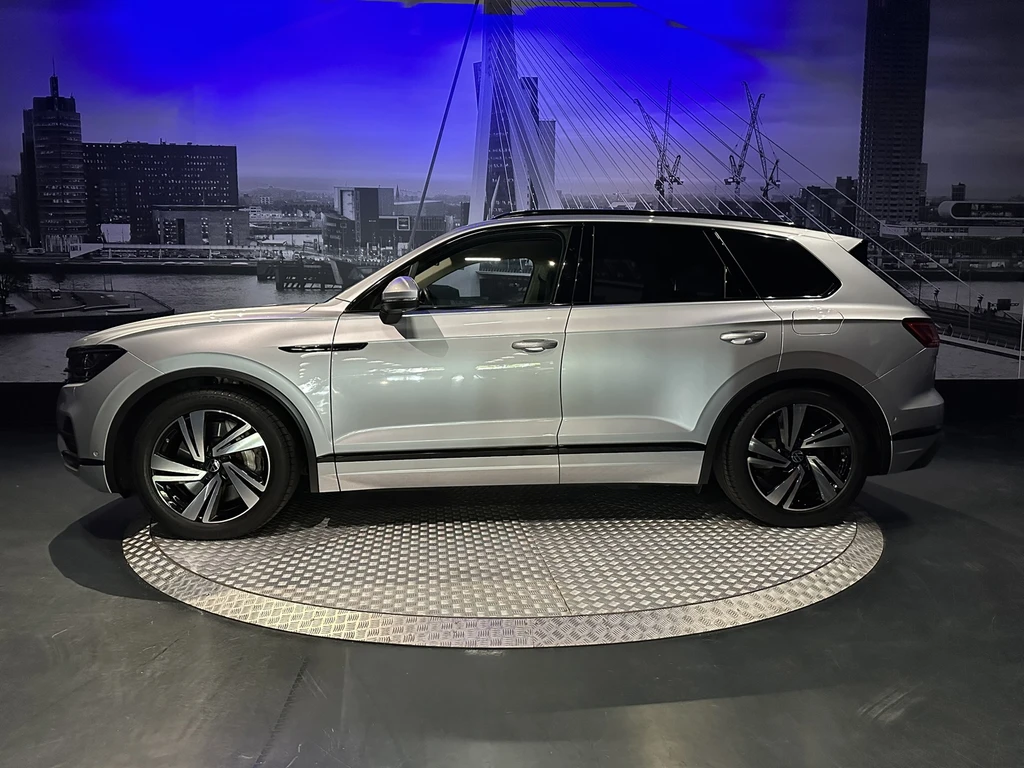 Volkswagen Touareg – foto 3