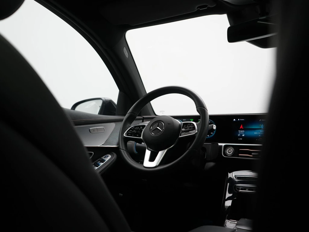 Mercedes-Benz EQC – foto 24
