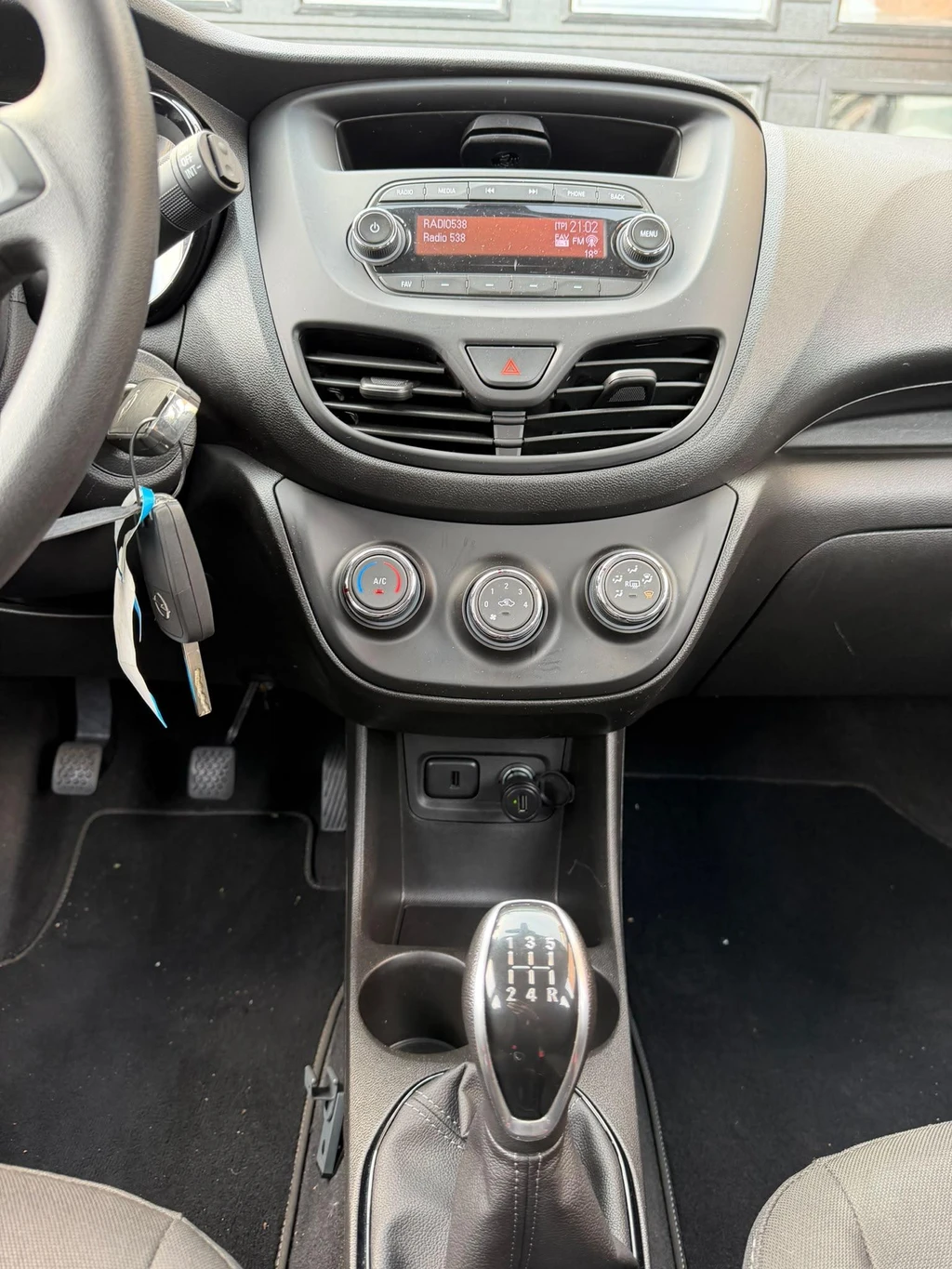 Opel KARL – foto 28