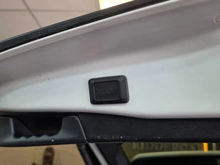 Toyota RAV4 – thumbnail 30